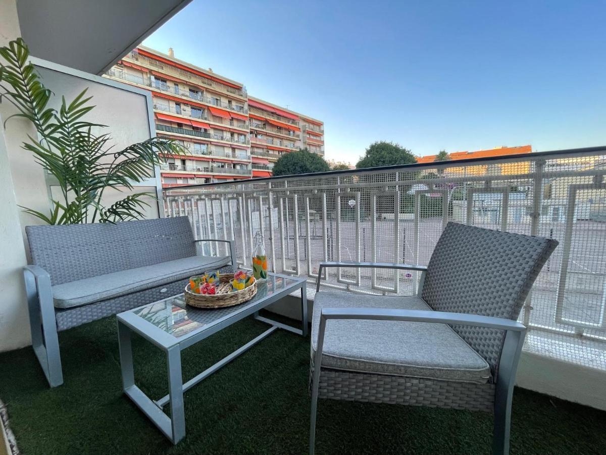 Comfortable Apartment With Parking - Antibes Riviera Εξωτερικό φωτογραφία