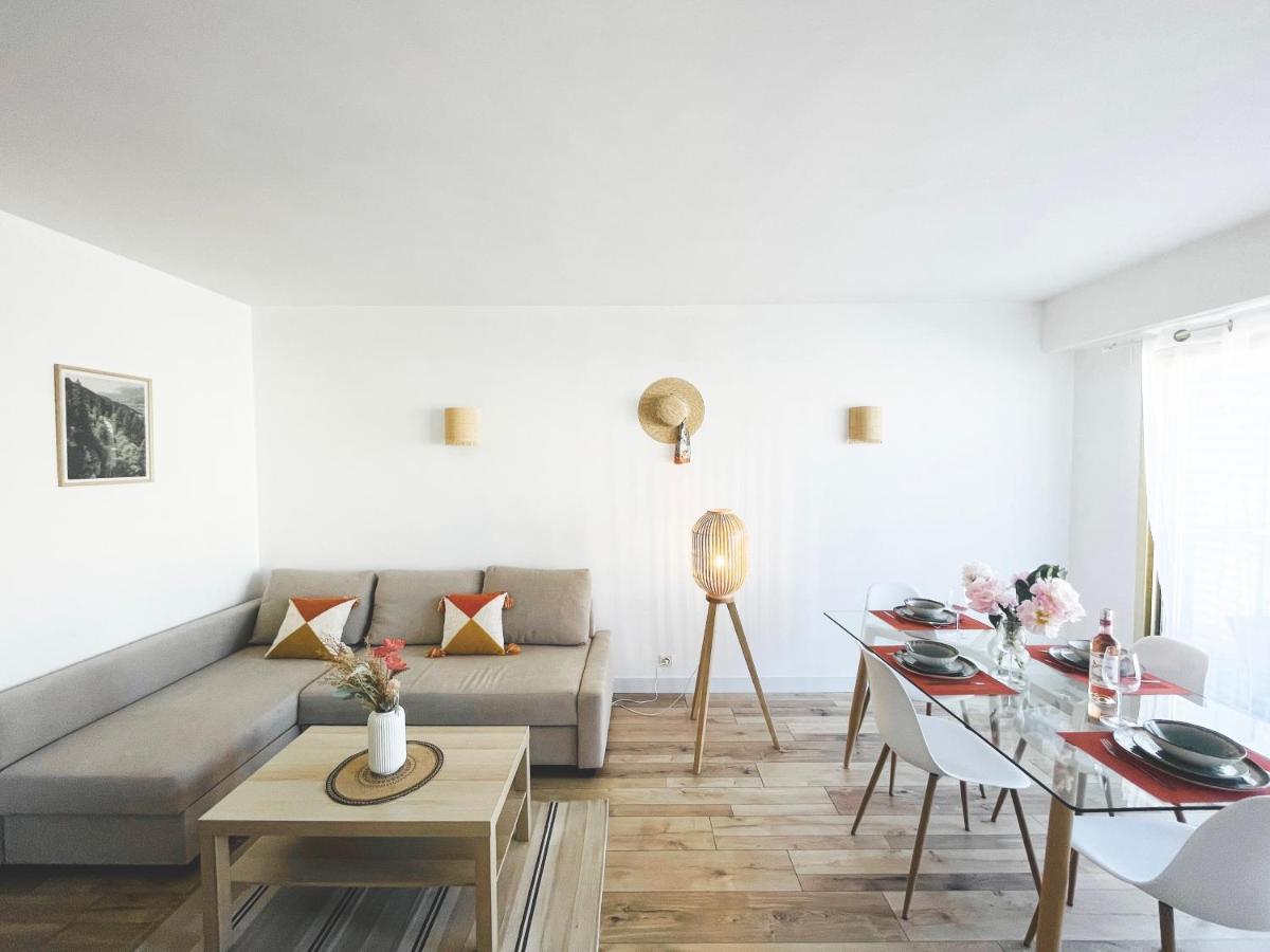 Comfortable Apartment With Parking - Antibes Riviera Εξωτερικό φωτογραφία